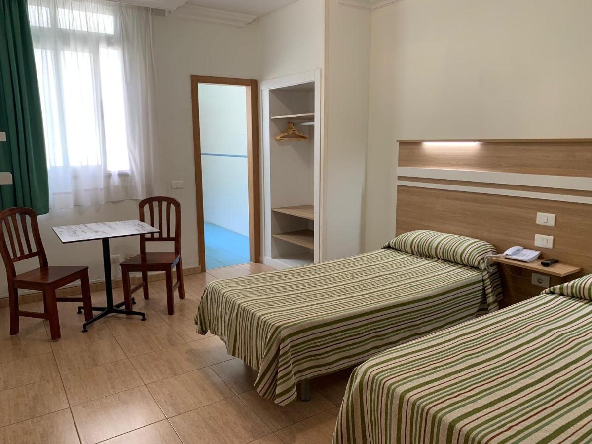 Apartamentos Tinoca Λας Πάλμας ντε Γκραν Κανάρια Εξωτερικό φωτογραφία